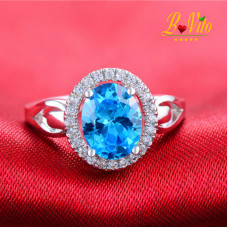 Bague plaquée argent avec pierres précieuses bleu saphir et taille variable Bague plaquée argent avec pierres précieuses bleu saphir et taille variable