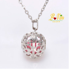 Collier diffuseur de parfum ou d’huile essentielle "balle"